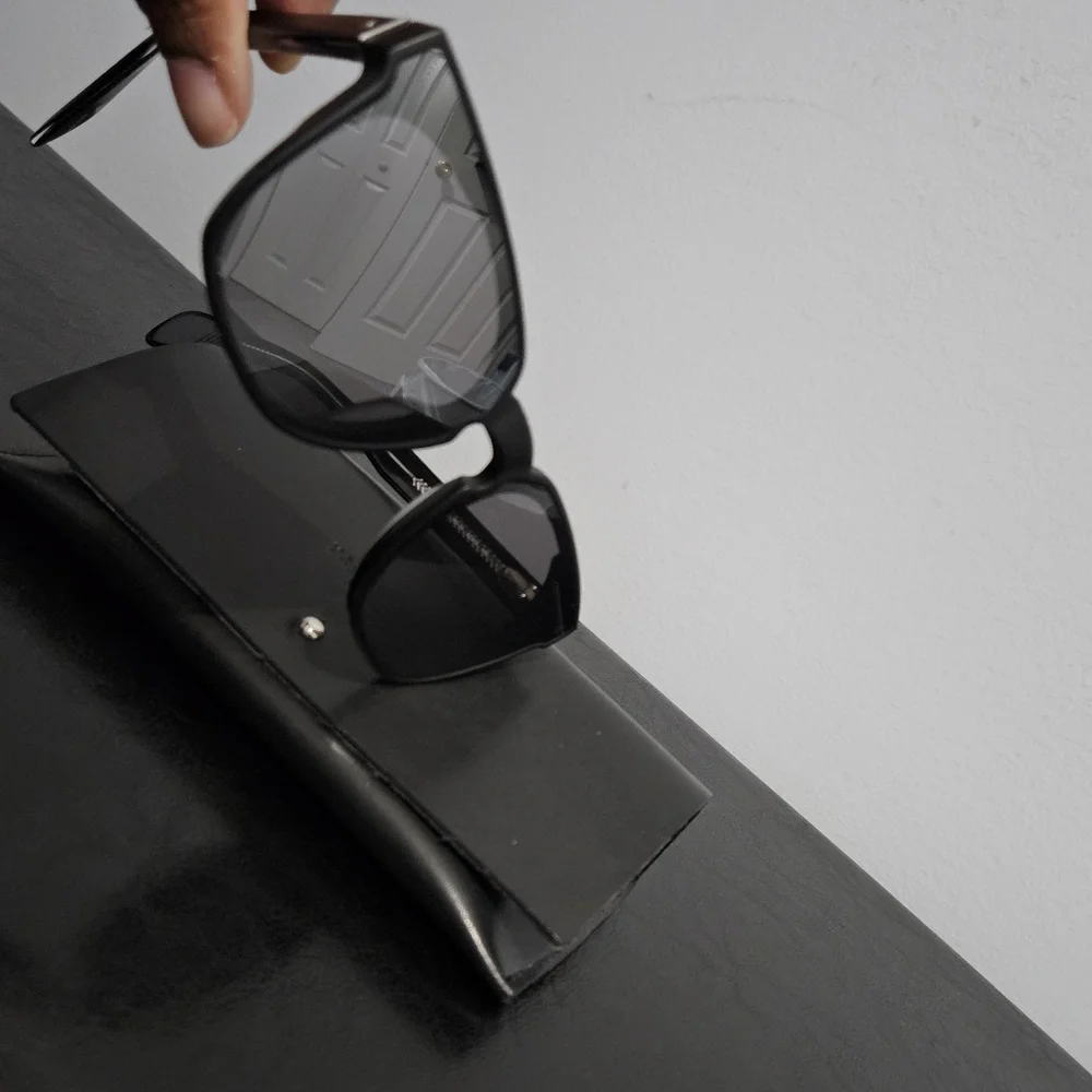 Rag & Bone Black and Silver Mirror Sunglasses